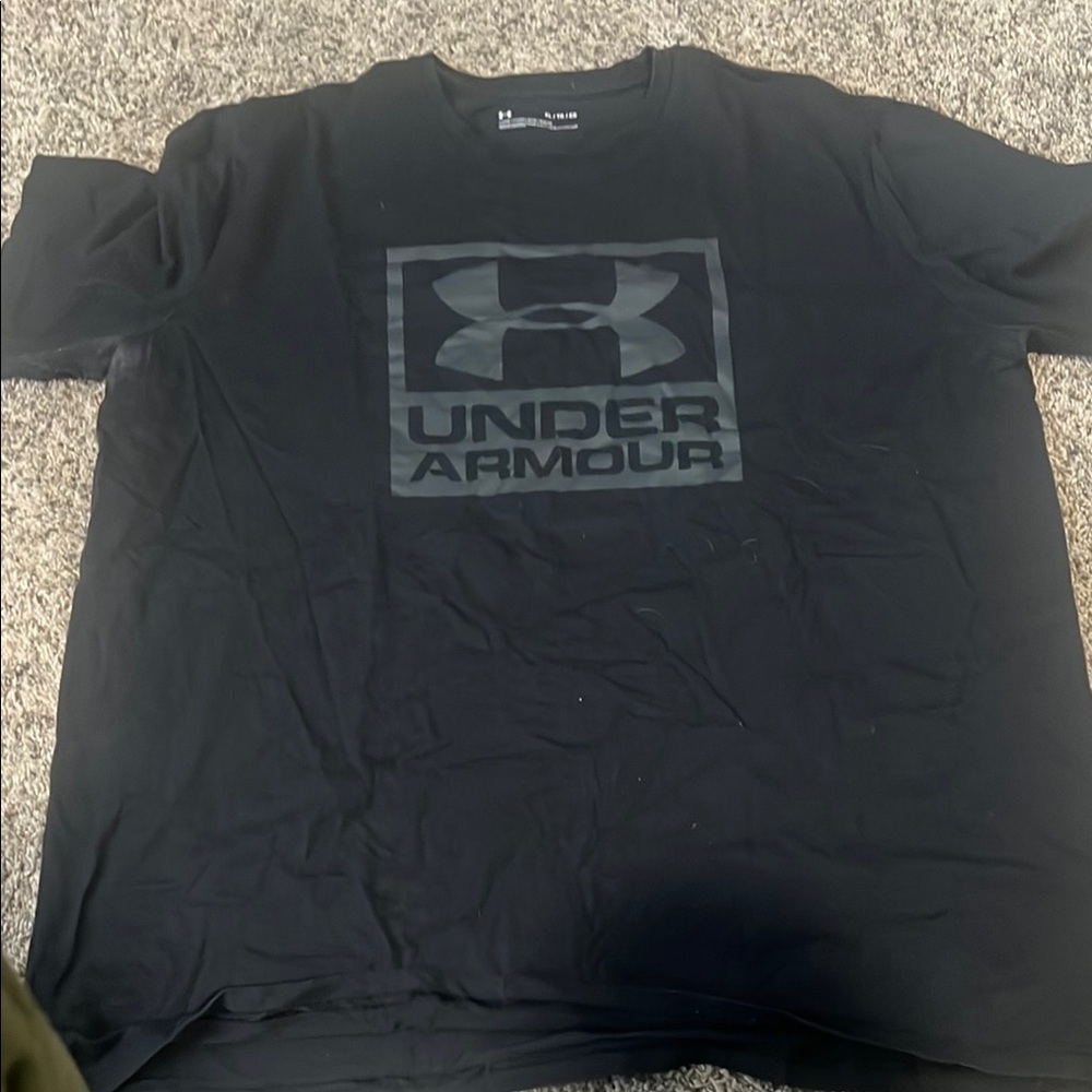 Under Armour Black Short Sleeve Performance Tee
